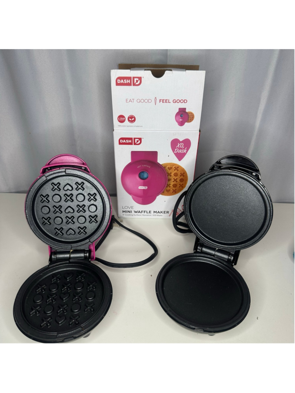 2 Dash Mini Makers: Love XO Heart Waffle (DMWX001MA) w Box & Griddle (DMS001BK)